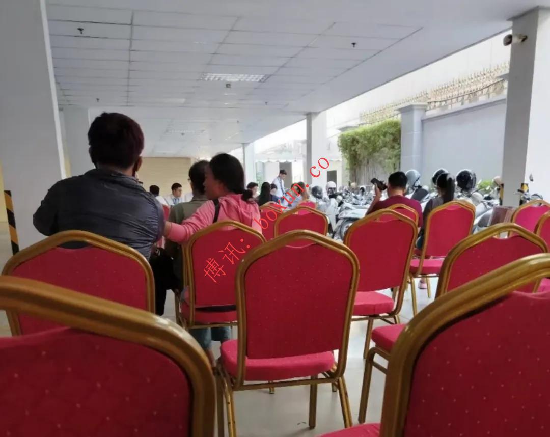 柬埔寨国家银行启动汇旺客户登记　每日仅发120号民众呼吁提前排队