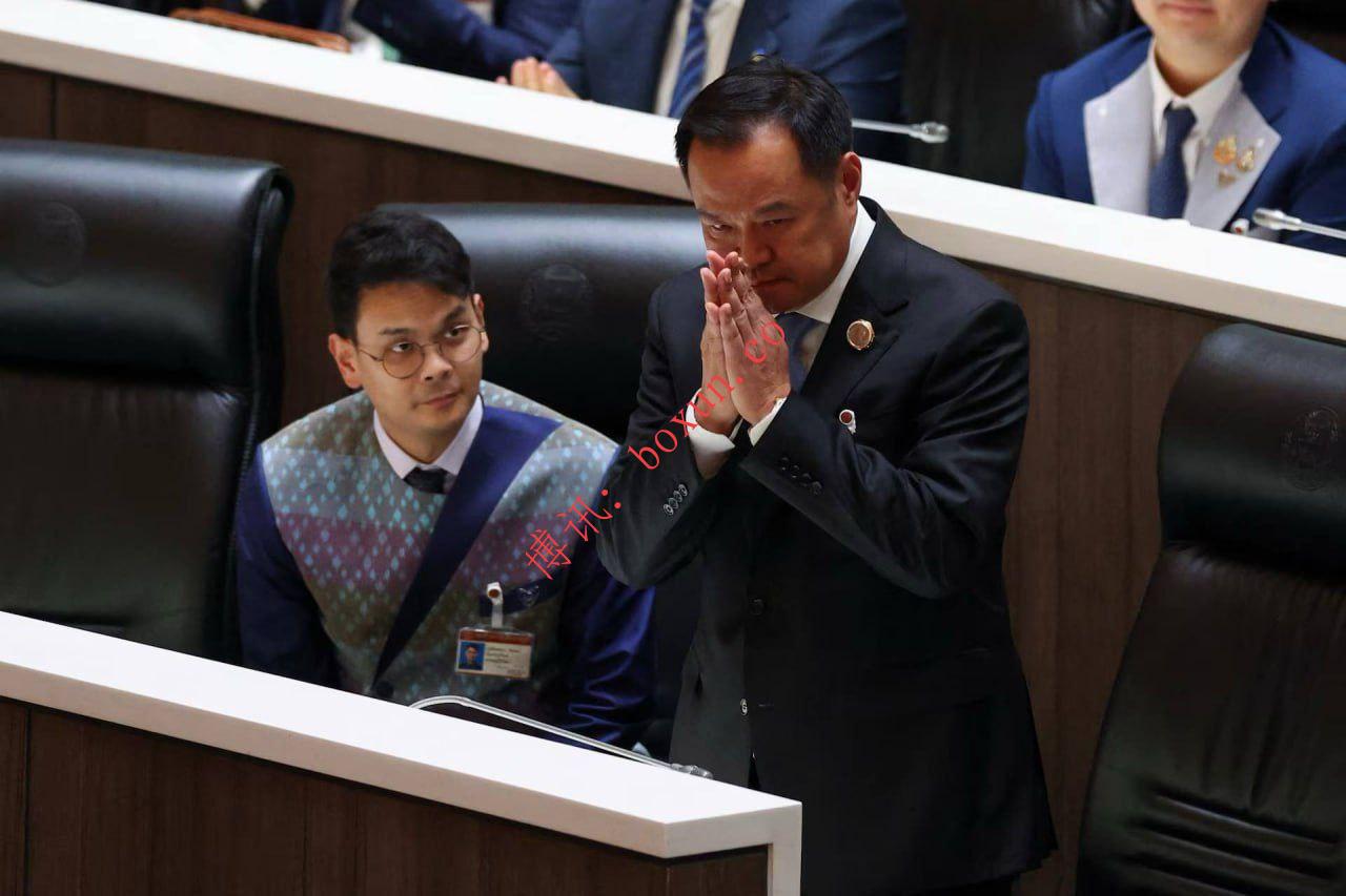 柬泰冲突升级之际｜泰国总理称愿接听特朗普来电但“不会轻易让步”，强调将坚持泰方立场