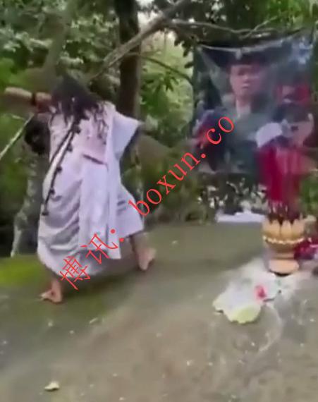 柬埔寨部分法师举行祈福仪式，寄望守护边境安宁引发关注