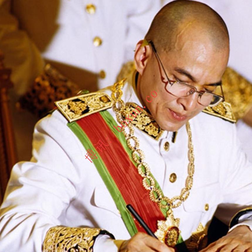 两名泰国人获准放弃柬埔寨国籍 西哈莫尼国王签署王令