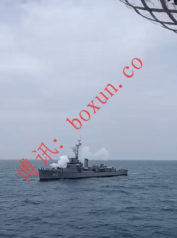 柬泰边境局势升级：泰国军方出动军舰重炮，对争议地区实施持续火力打击