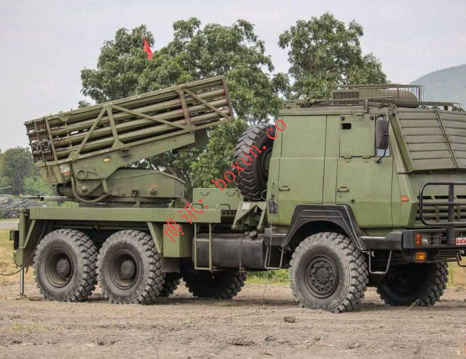 柬泰冲突持续升级｜柬国防部称泰军今早继续攻击菩萨、卜迭棉芷地区