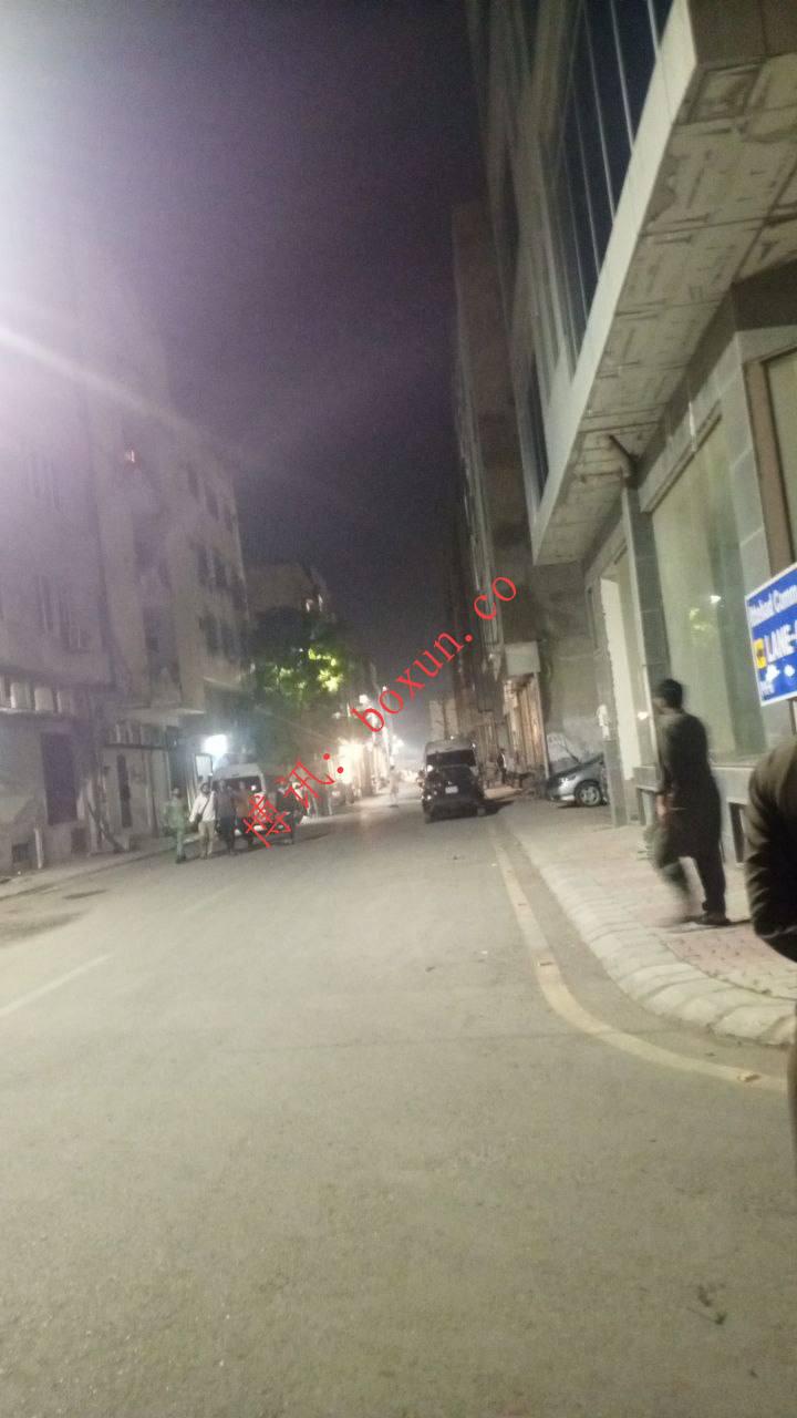 巴基斯坦卡拉奇警方深夜突袭：8名以上中国籍人员被扣留，40名巴籍人员获释