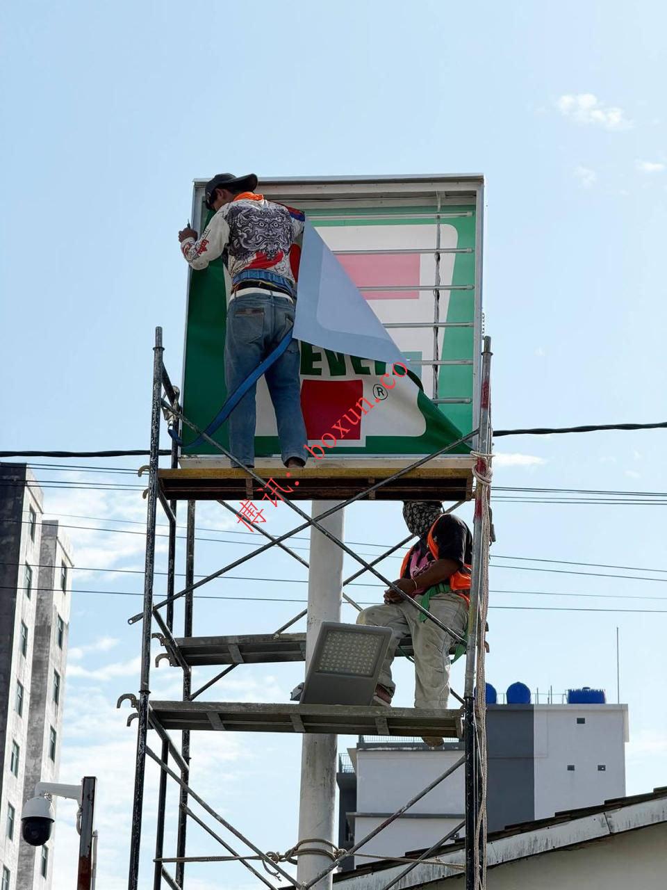 柬埔寨西港7家711门店集体撤牌 业主宣布终止合作引发关注