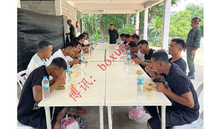 柬泰边境停火已超72小时 泰方仍未释放18名柬埔寨士兵