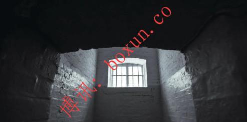 菲律宾卡林加省警局深夜失守 两名在押嫌犯破坏牢房铁栏成功越狱