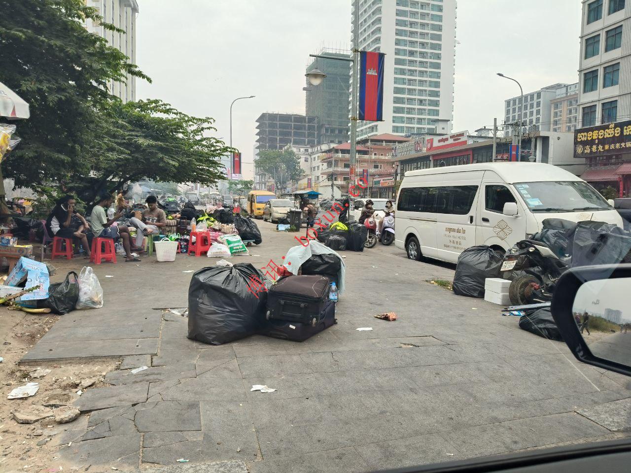 🇰🇭柬埔寨金贝项目今晨持续搬迁，现场作业仍在推进